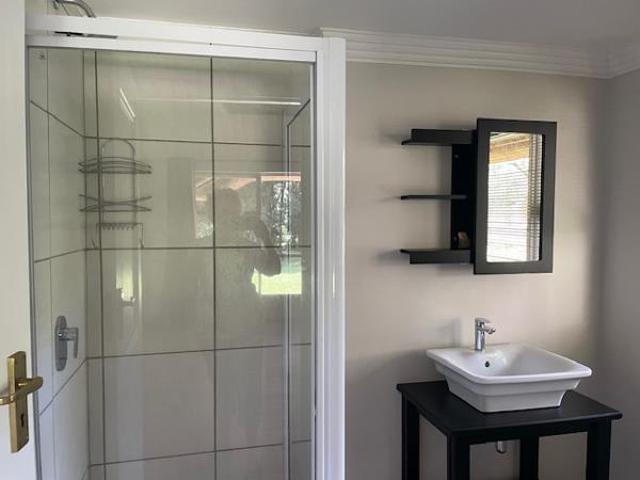 House for rent in North West