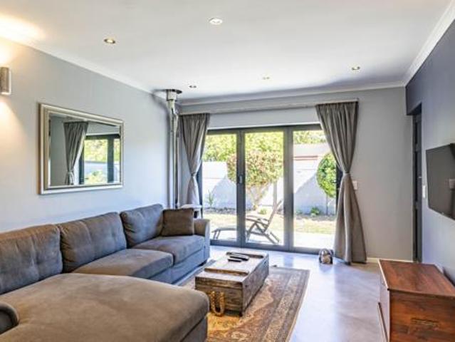 House for sale in Cape Town, Western Cape