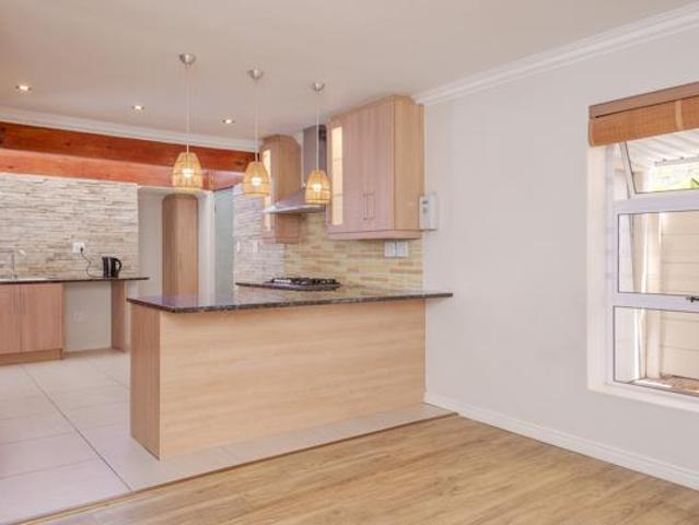 House for sale in Cape Town, Western Cape