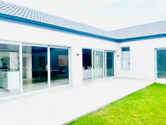 House for sale in Princess Grant, Kwazulu-natal