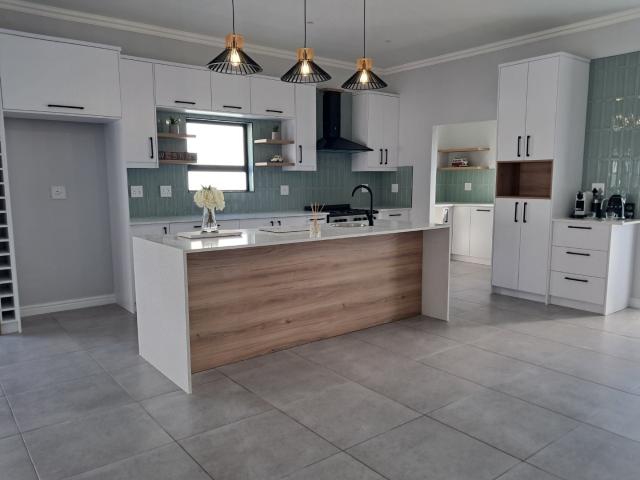 House for sale in West Coast, Britannia Bay
