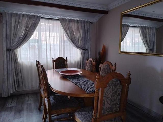 House for sale in Cape Town, Western Cape