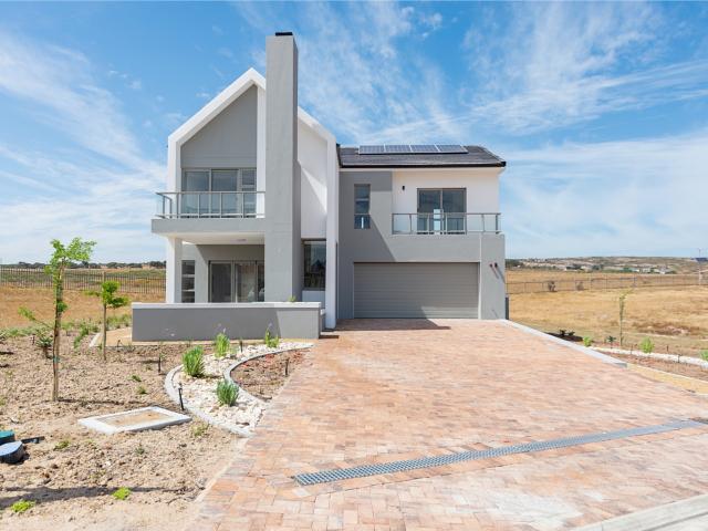 House for sale in West Coast, Britannia Bay