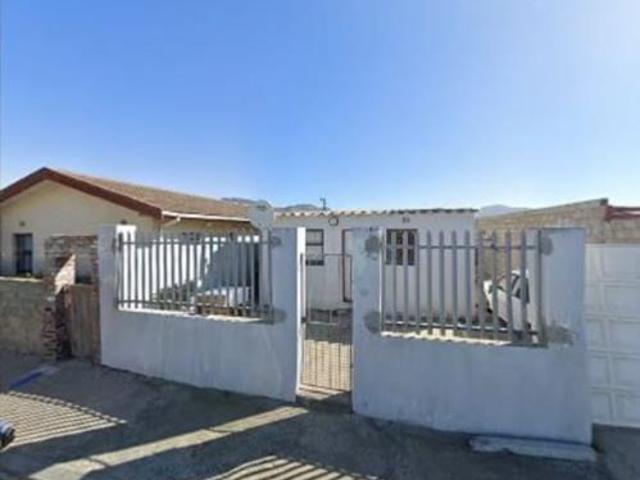 House for sale in Cape Town, Western Cape