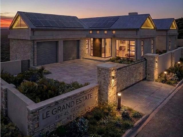 House for sale in Groot Brak Rivier, Western Cape