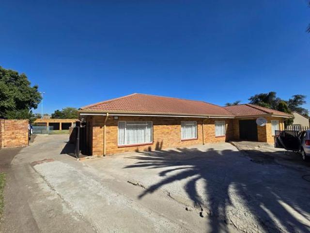 House for sale in Ehlanzeni, Mpumalanga