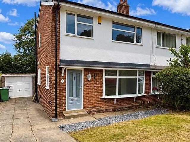 House for rent in Rawdon, West Yorkshire