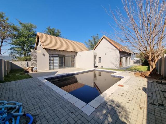 House for sale in North West