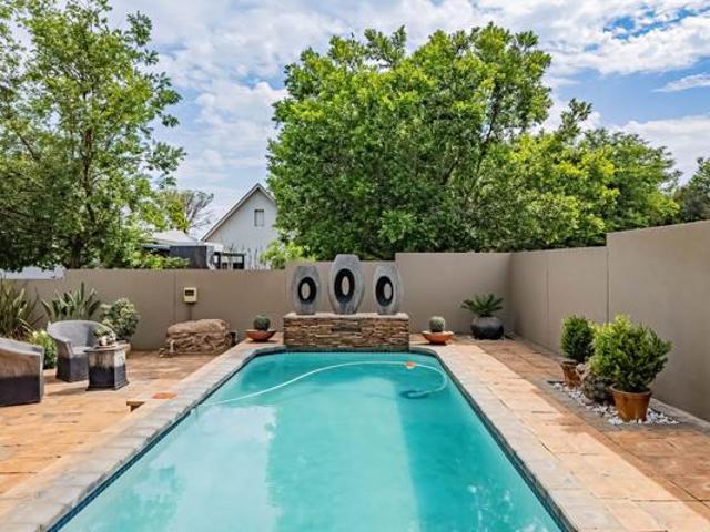House for sale in North West