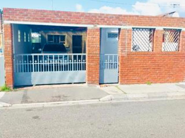 House for sale in Cape Town, Western Cape