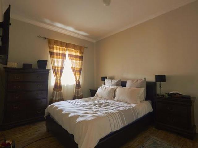 House for sale in Cape Town, Western Cape
