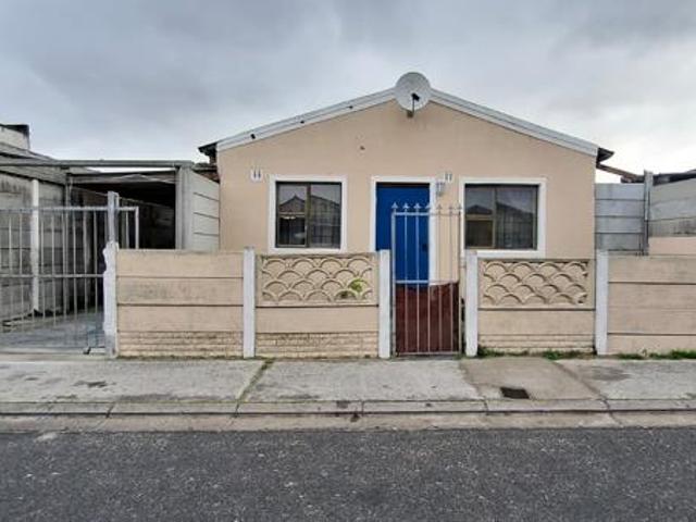 House for sale in Cape Town, Western Cape