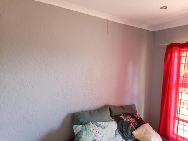 House for sale in Hartbeespoort Dam Nature Reserve, North West