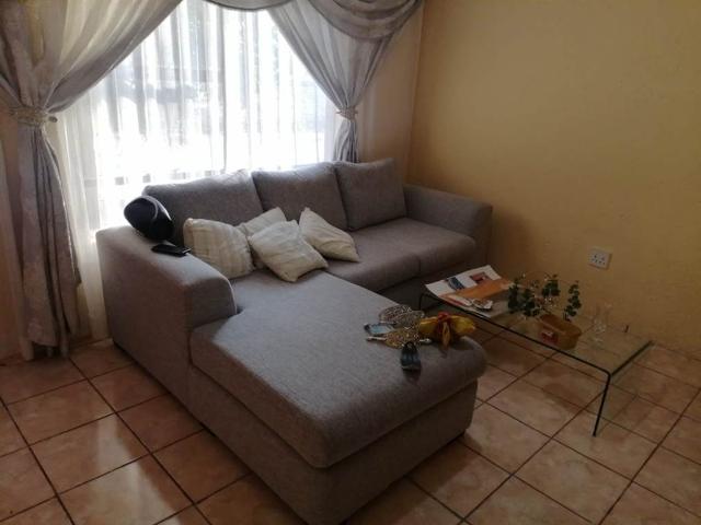 House for sale in Hartbeespoort Dam Nature Reserve, North West