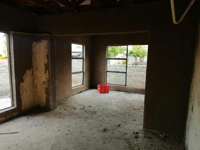 House for sale in Hartbeespoort Dam Nature Reserve, North West