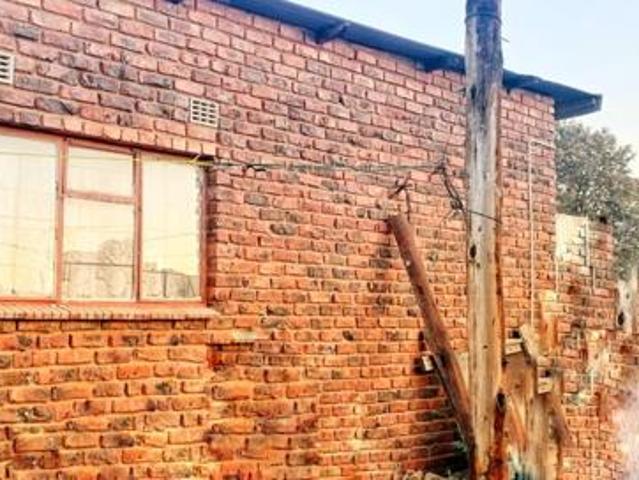 House for sale in Hartbeespoort Dam Nature Reserve, North West