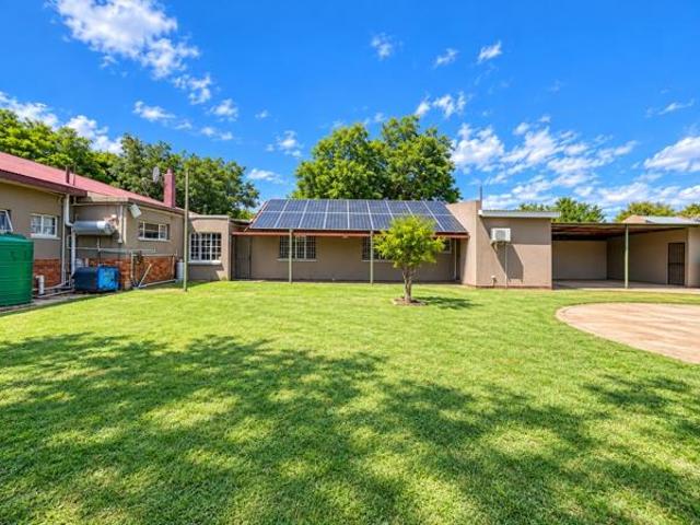 House for sale in Lichtenburg, Ditsobotla Local Municipality