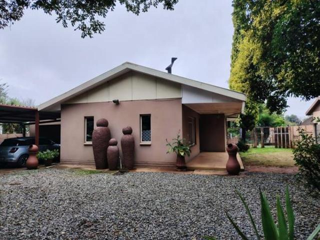 House for sale in Ditsobotla, North West