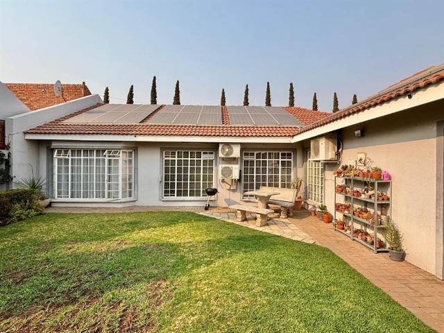 House for sale in Ditsobotla, North West