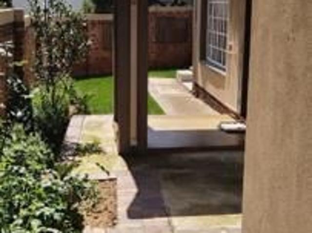 House for rent in Vosloorus, Gauteng
