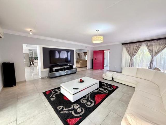 House for sale in Frances Baard, Northern Cape