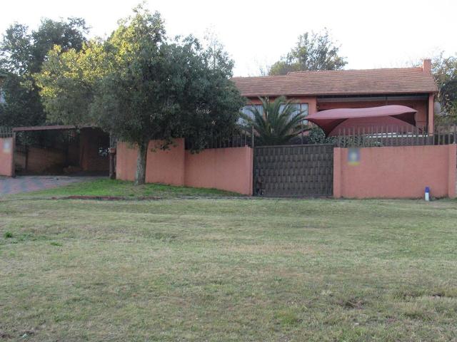 House for sale in Nooitgedacht, Gauteng