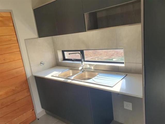 House for rent in Vosloorus, Gauteng
