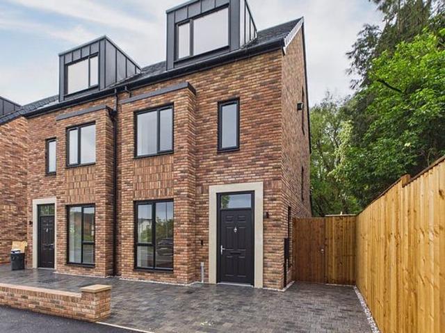 House for rent in Halewood Green, Halewood