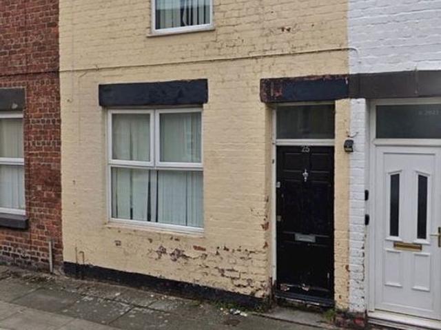 House for rent in Cabbage Hall, Calderstones
