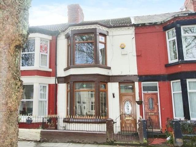 House for rent in Calderstones