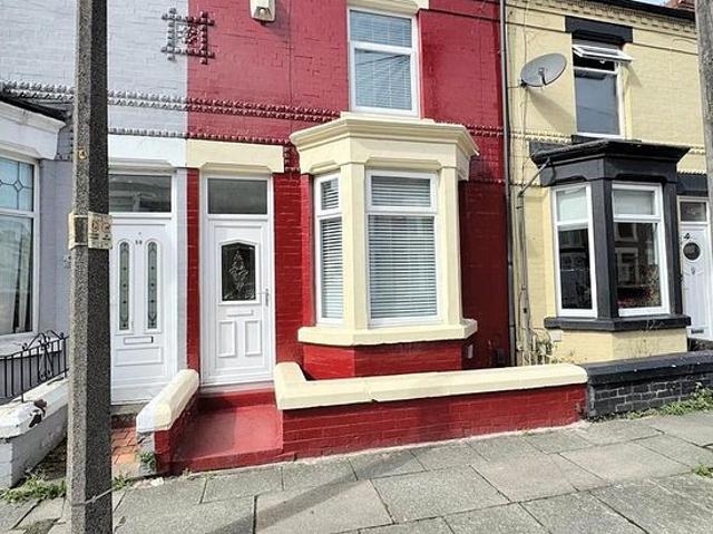 House for rent in Stoneycroft, Calderstones