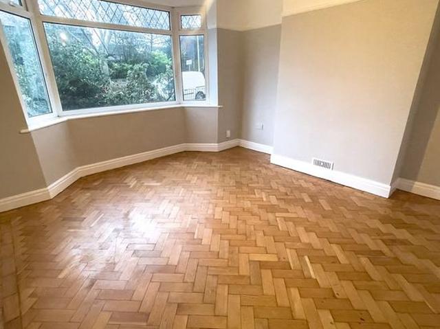 House for rent in Oak Hill Park, Calderstones