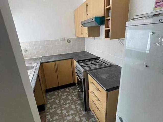 House for rent in Calderstones
