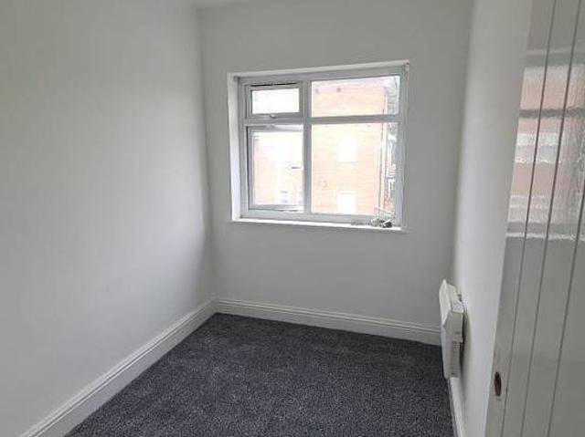 House for rent in Orrell Park, Calderstones