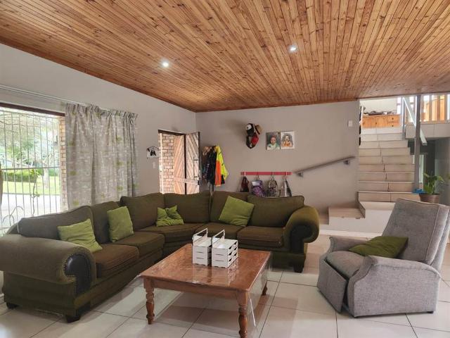 House for sale in Groot Brak Rivier, Western Cape