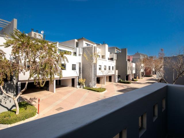 House for rent in Waterkloof, Gauteng