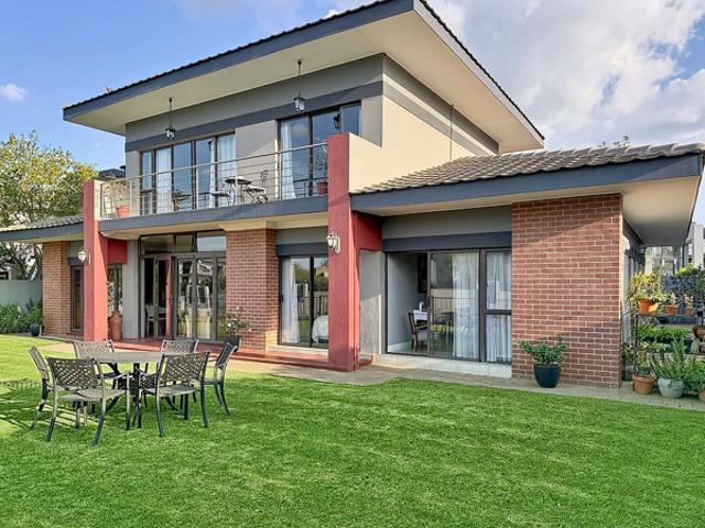 House for rent in Waterkloof, Gauteng