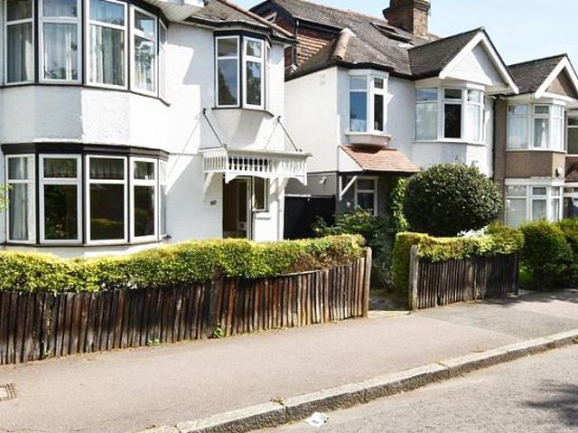 House for rent in Upton, Greater London