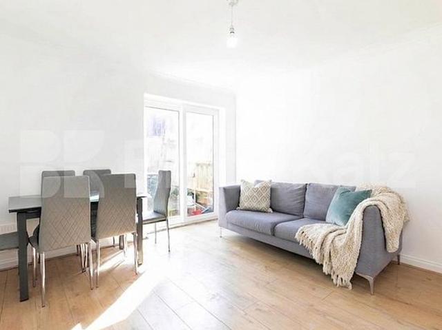 House for rent in Golders Green, Greater London