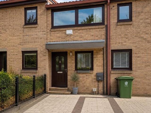 House for rent in Stockwell, Greater London