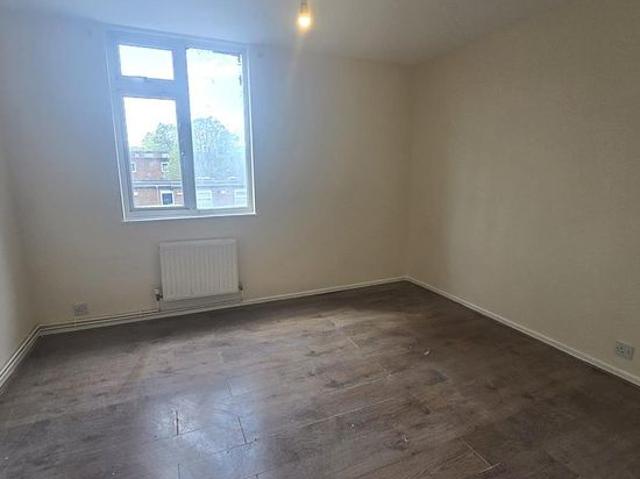 House for rent in Thamesmead, Greater London
