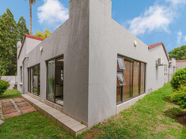 House for sale in Sandton, City of Johannesburg Metropolitan Municipality