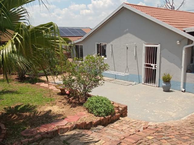 House for sale in Waterkloof, Gauteng