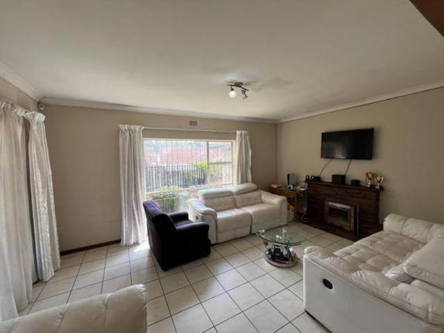 House for rent in Vosloorus, Gauteng