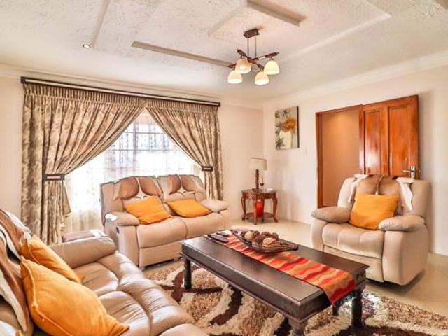 House for sale in Umgungundlovu, Kwazulu-natal