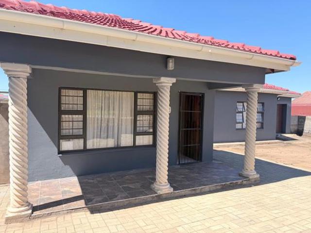 House for sale in Queenstown, Eastern Cape