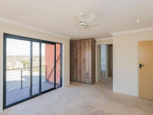 House for rent in North West