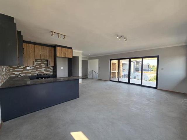 House for rent in North West