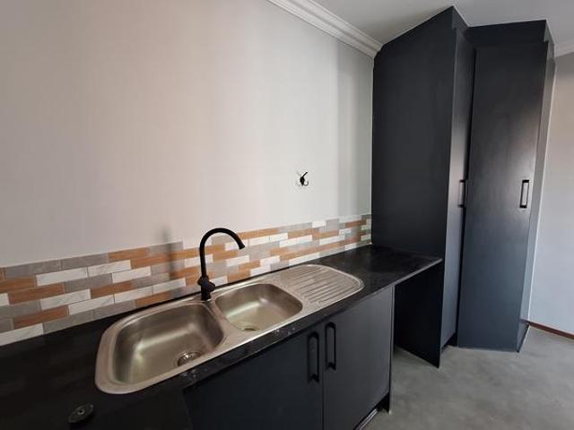 House for rent in North West