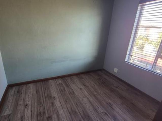 House for rent in Waterkloof, Gauteng